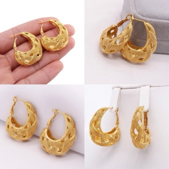 New Huggies Hoop Earrings earrings, Hoop Earrings, Hoop Earrings, Statement Hoop - Picture 9 of 9